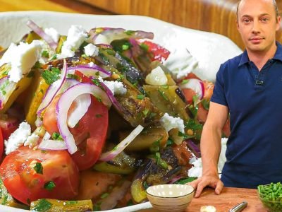 Армянский салат с жареными баклажанами и помидорами за 10 минут