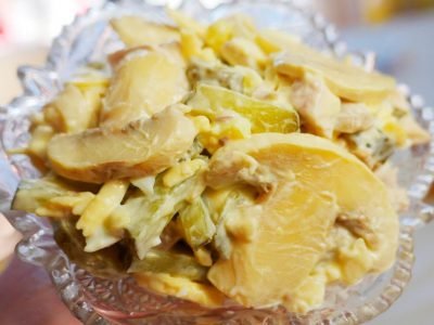 Салат с грибами и яйцами