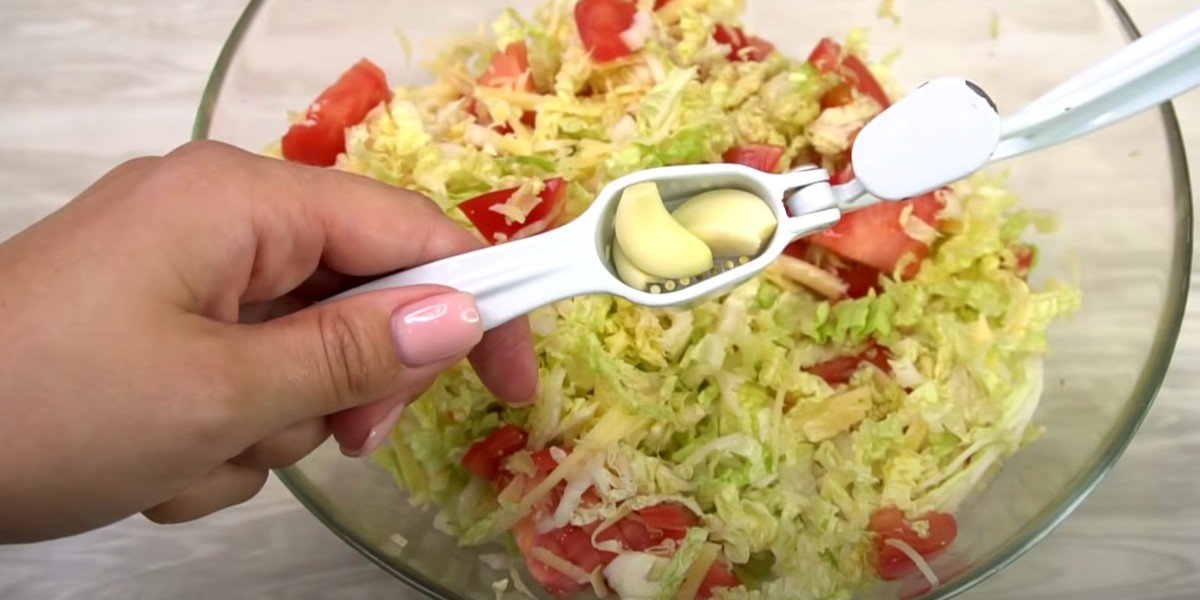 салат из помидоров