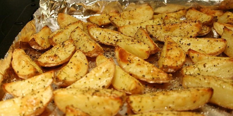 теплый салат с картофелем