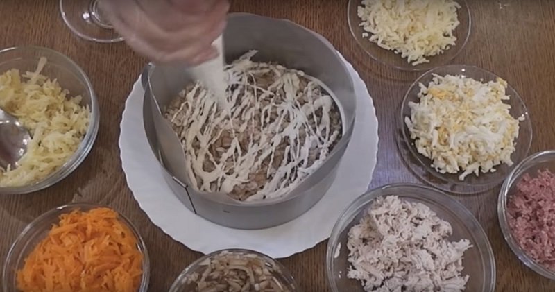 слоеный салат