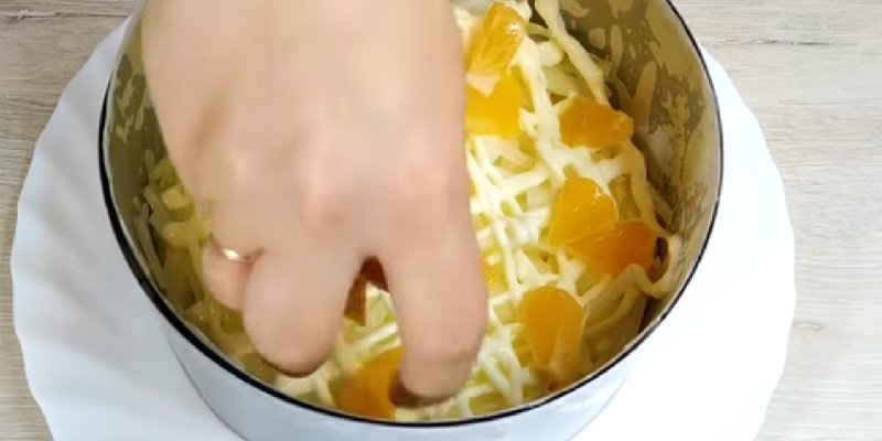 салат с маринованным луком