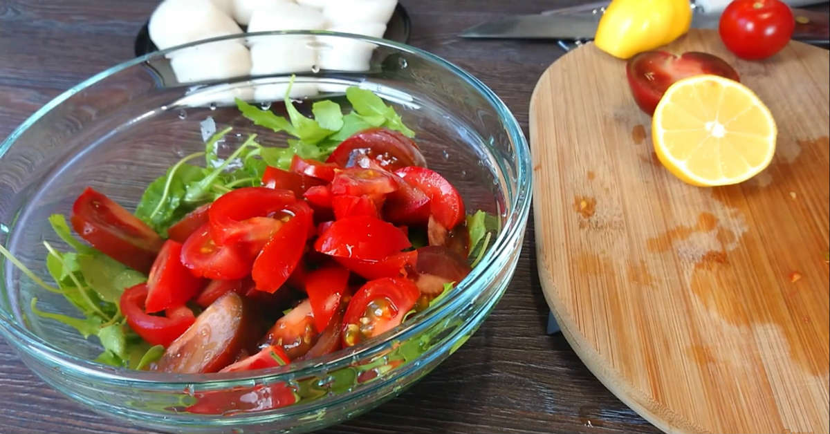 салат с рукколой