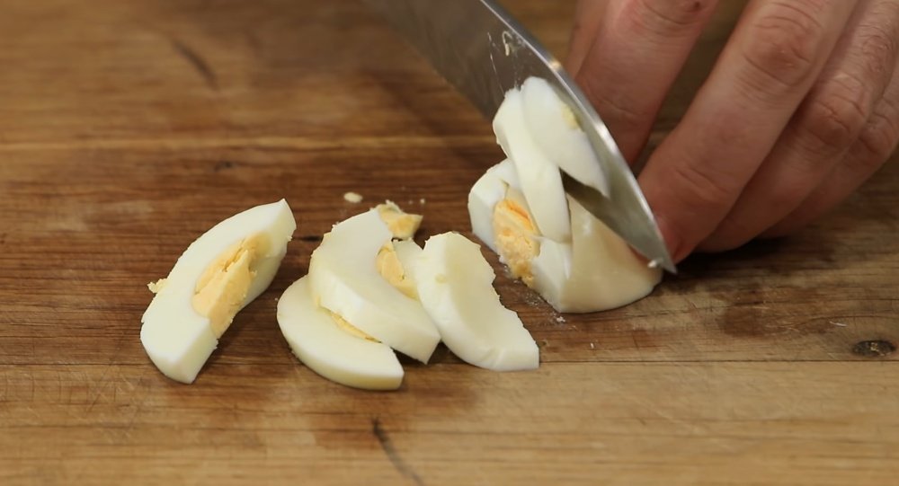 салат с редиской и тунцом