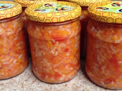 Салат с рисом на зиму