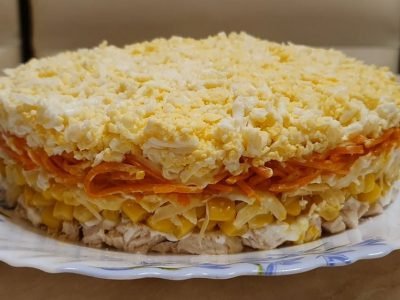 Салат с рыбными консервами