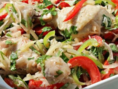 Салат с вареной курицей по-дунгански