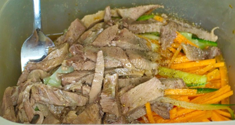 салат с языком