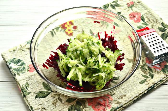 Салат со свеклой и сыром