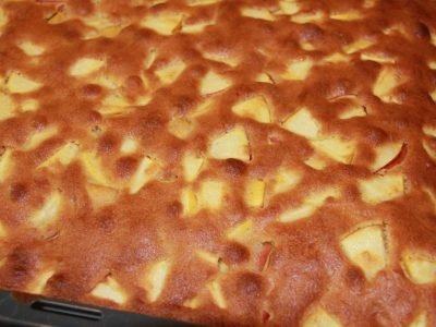 Сдобный пирог с яблоками