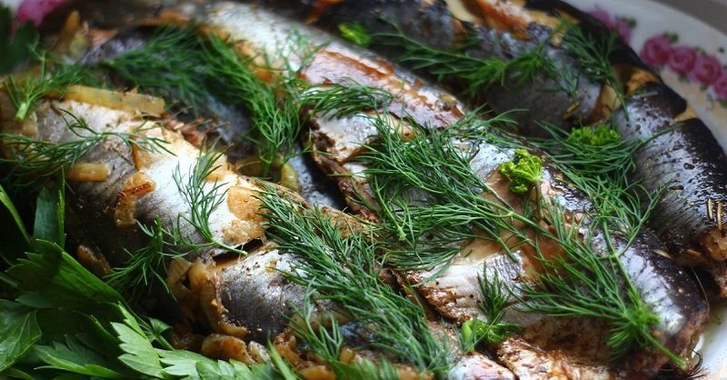 Запеченная в духовке сельдь