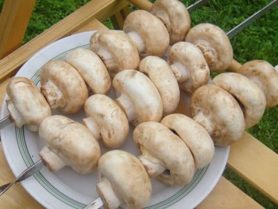 Шампиньоны в тесте