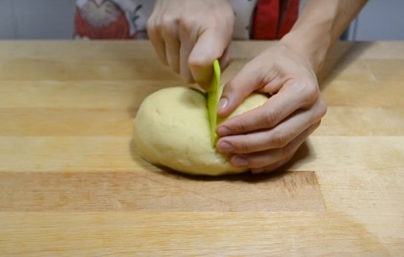 шарлотка с заварным кремом