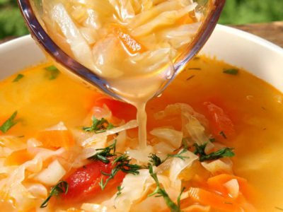 Щи с квашеной капустой