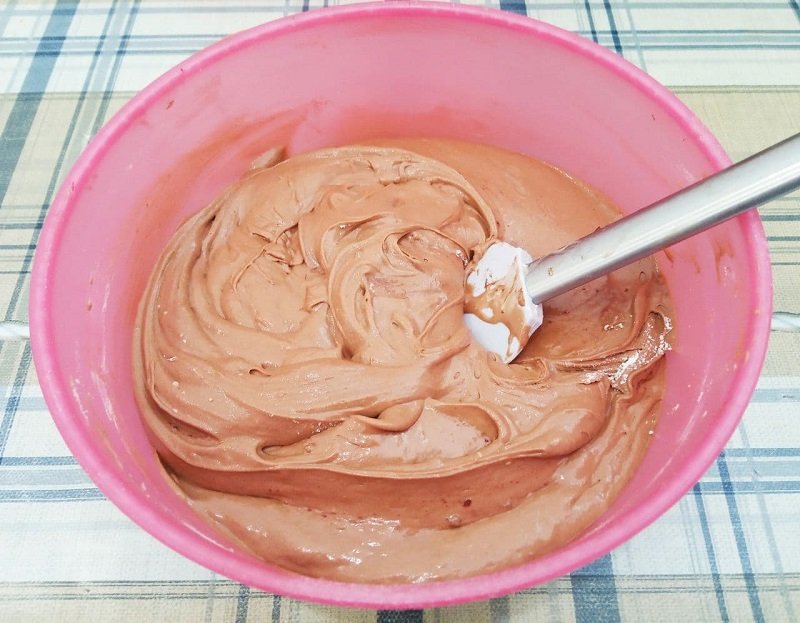 шоколадное тесто