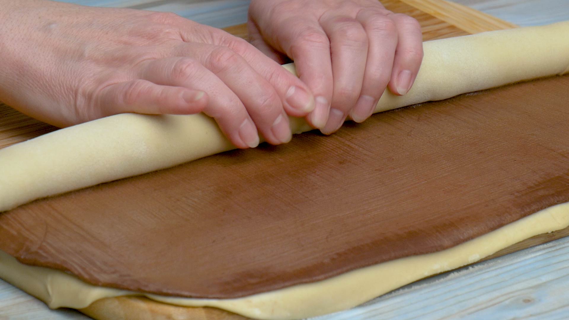 сворачивание рулета