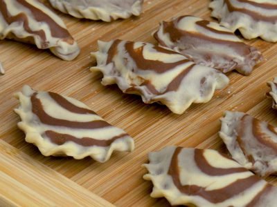 Шоколадные вареники с творогом