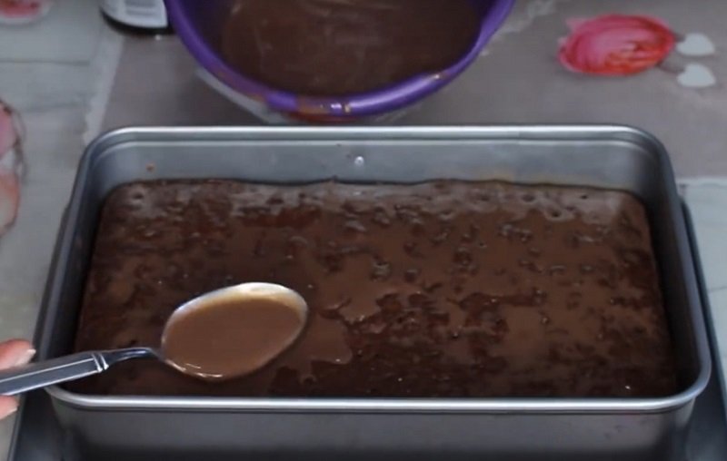 чем пропитать бисквит