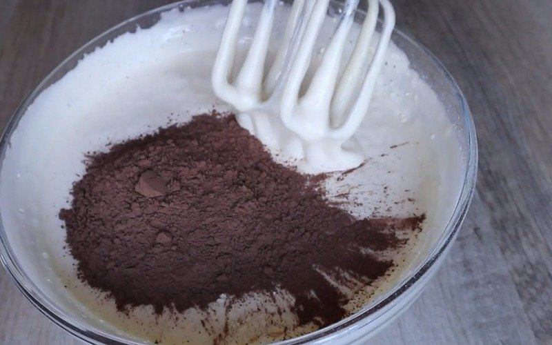 шоколадное тесто