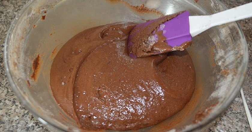 шоколадний пиріг - готуємо з покроковими фото