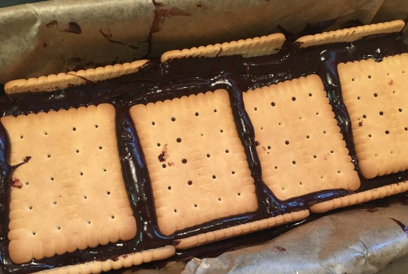 шоколадный торт из печенья