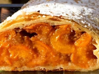 Штрудель с абрикосами