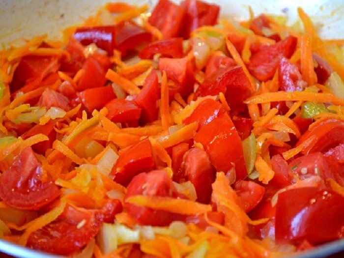 фасоль со скумбрией