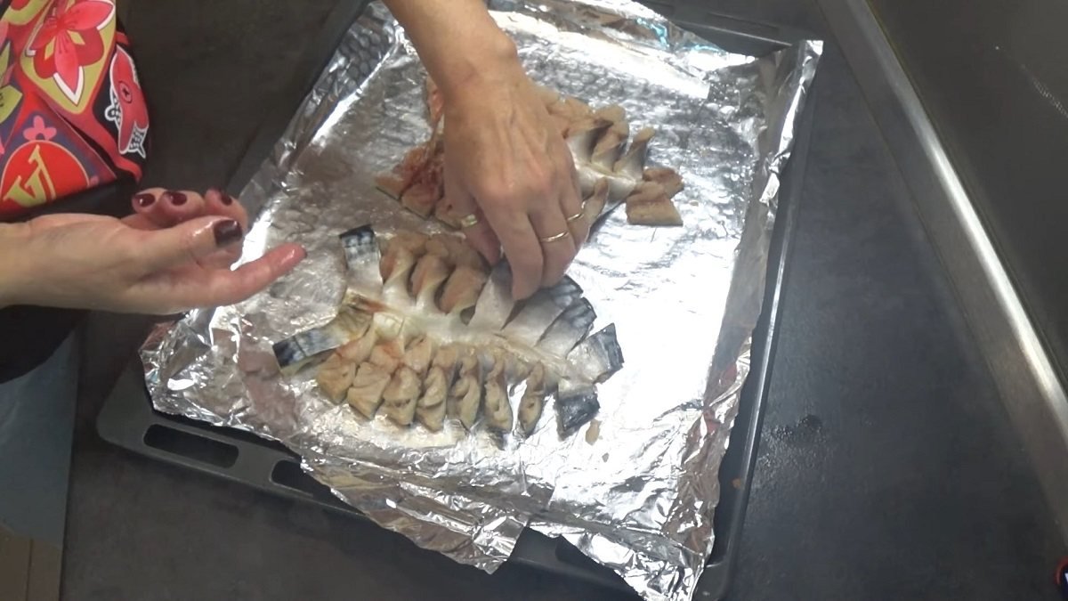 скумбрия на противне