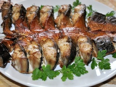 Запеченная скумбрия в соевом соусе