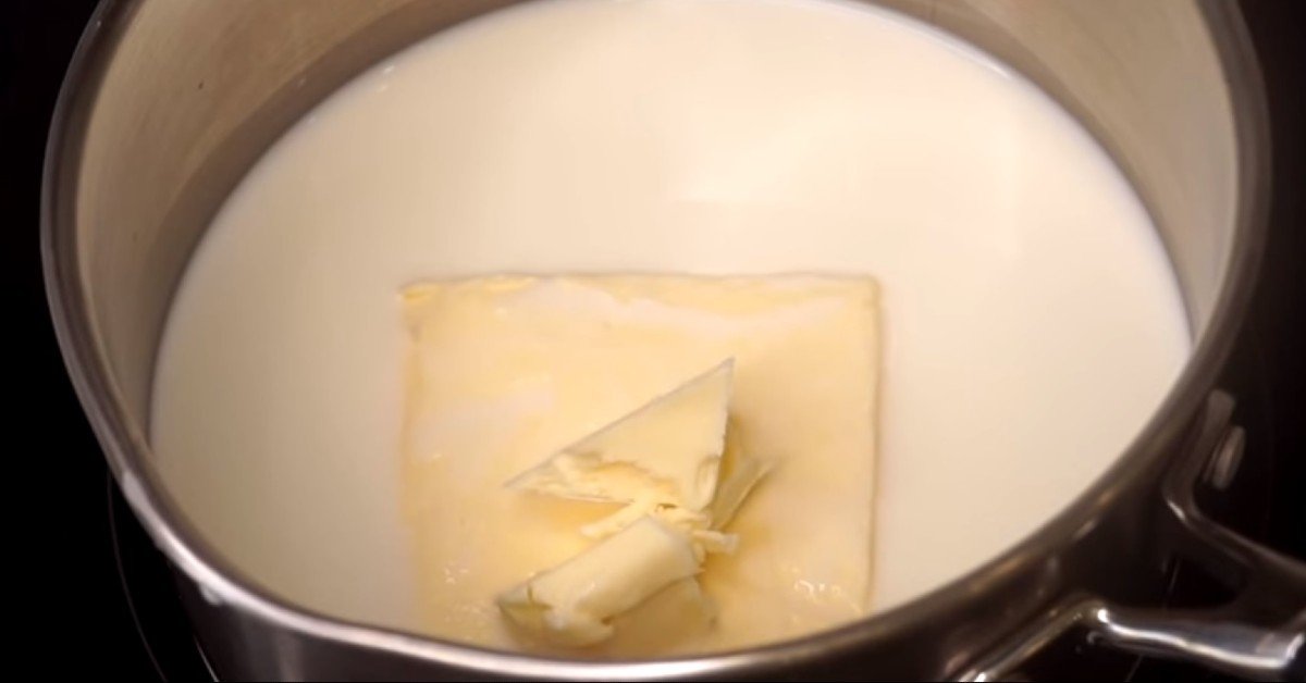 молоко и сливочное масло