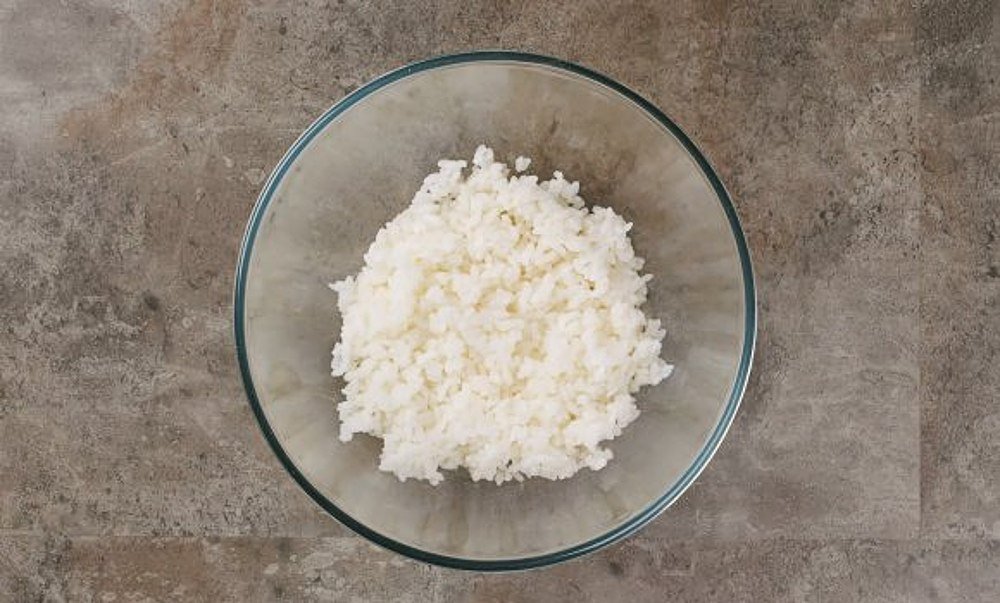 слоеные пирожки с рыбой