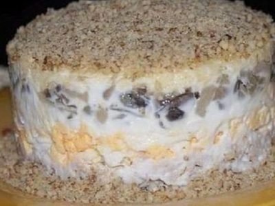 «Слоеный» салат с курицей