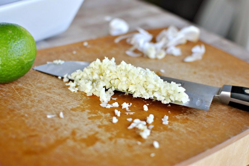  закуска из сала «Праздничная»