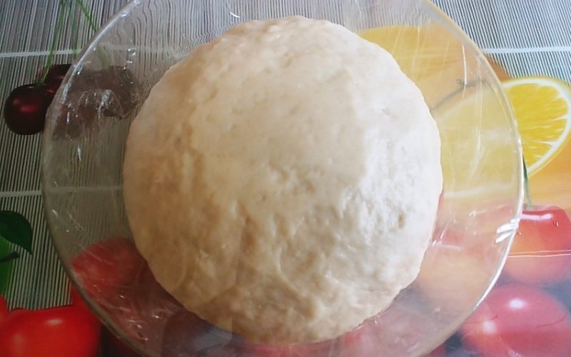 сметанное дрожжевое тесто