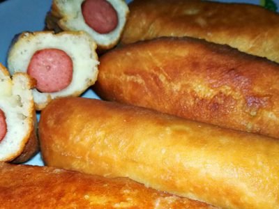 Сосиски в тесте на кефире