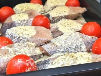 Стейки из хека в духовке