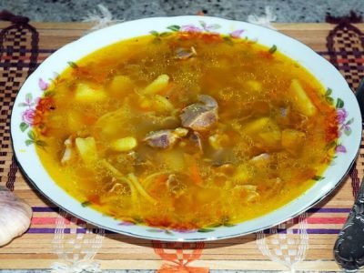 Суп из куриных желудков