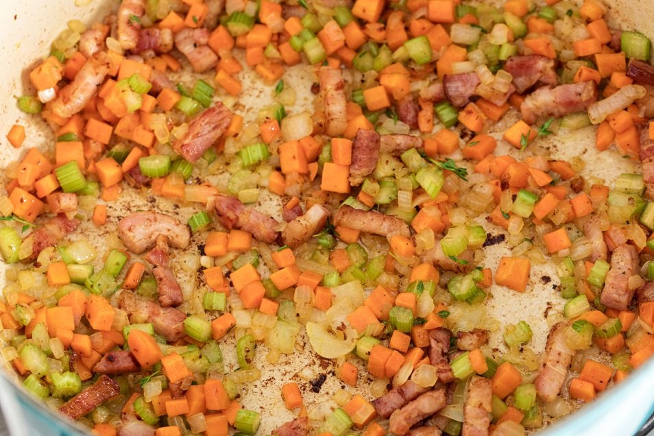 Суп с фасолью и чечевицей