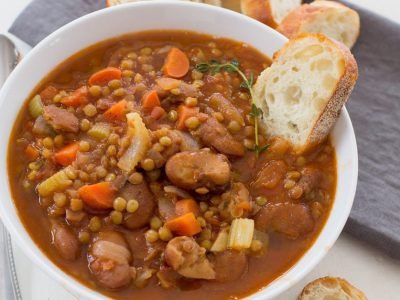 Суп с фасолью и чечевицей