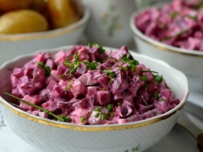 Свекольный салат с грецкими орехами