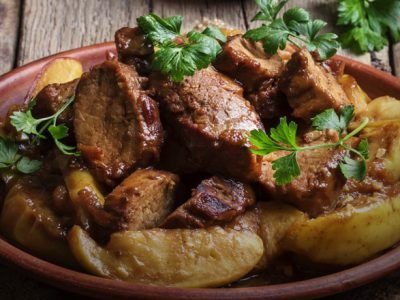 Свинина с айвой