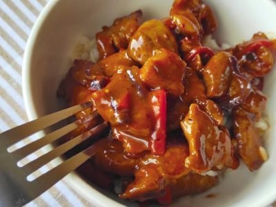 Свинина в кисло-сладком соусе по-китайски