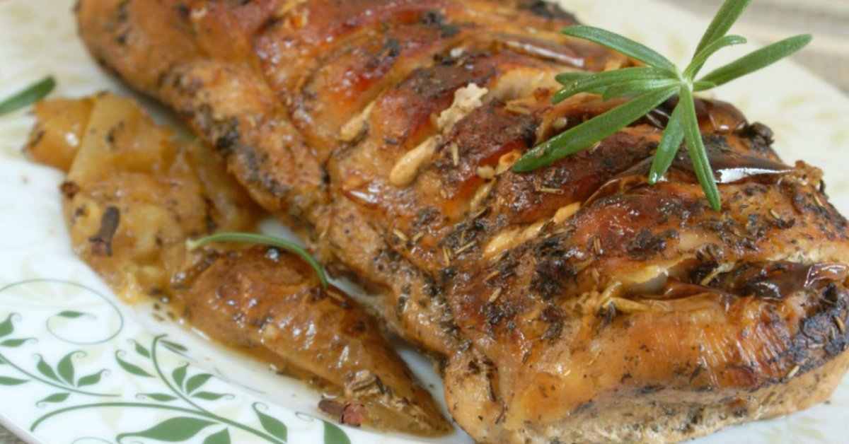 запеченная свинина с яблоками