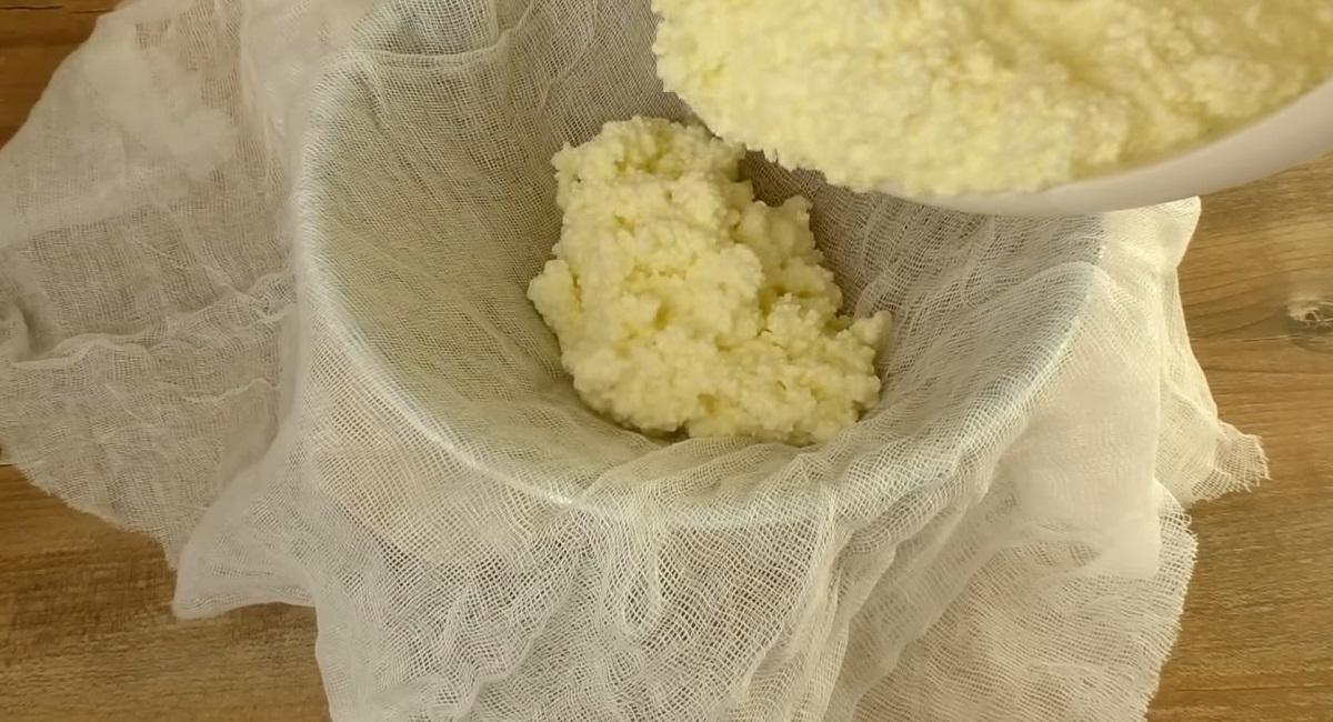процеживание творога