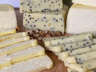 Домашний сыр в микроволновке без молока