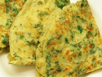 Сырные блины с зеленью