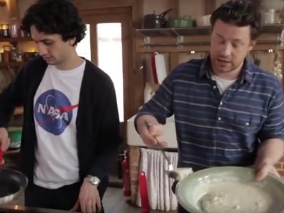 Сырные оладьи