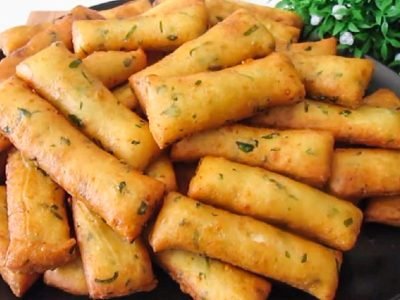 Хрустящие сырные палочки на сковороде