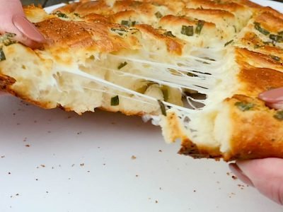 Сырный хлеб в духовке