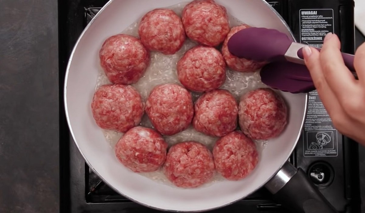 тефтели на сковороде